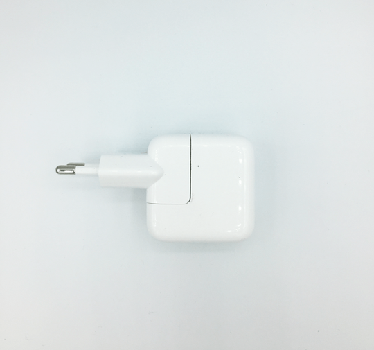 Käytetty Apple A1357 USB-virtalähde 10W