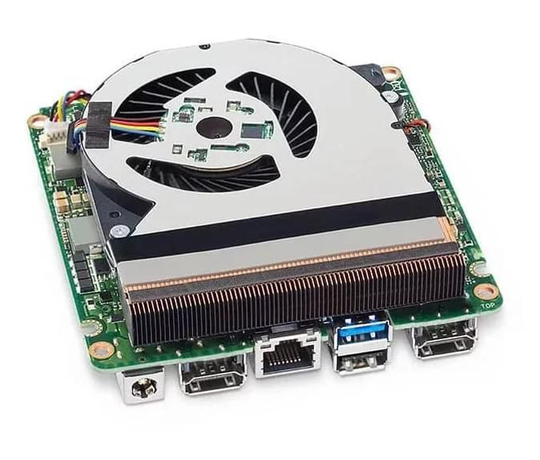 INTEL NUC 11 Pro Board BNUC11TNBI70Z00
