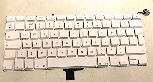 Apple Macbook 13-Tuuman A1342 Unibody UK näppäimistö